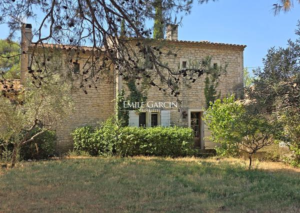 A vendre - Maison en pierre de caractère - Saint Remy De Provence