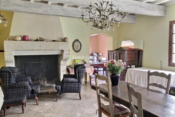 A vendre - Maison en pierre de caractère - Saint Remy De Provence