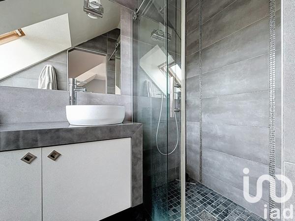 Maison à vendre 10 pièces 201 m² Linas