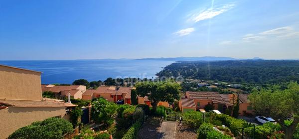 Maison à vendre 3 pièces SAINT RAPHAEL (83), vue mer extraordinaire...