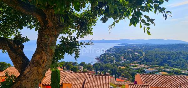 Maison à vendre 3 pièces SAINT RAPHAEL (83), vue mer extraordinaire...