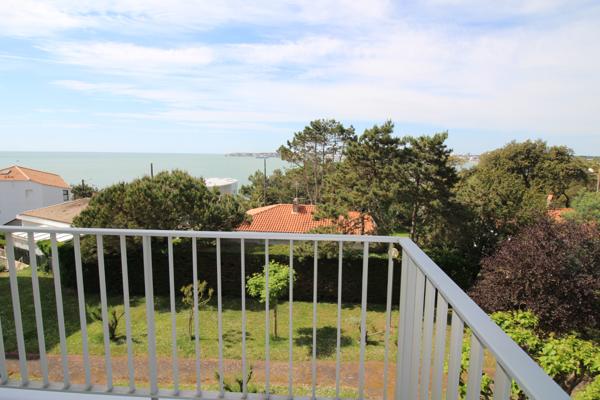 3 pièces rénové avec vue sur la mer