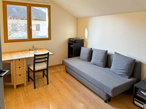 Maison mitoyenne 5 pièces Garage Jardin