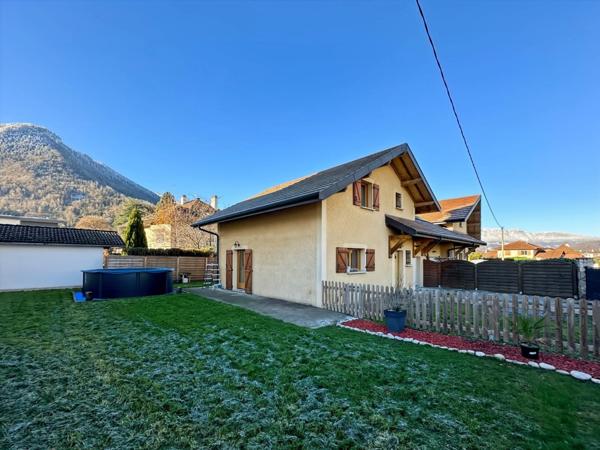 Maison mitoyenne 5 pièces Garage Jardin