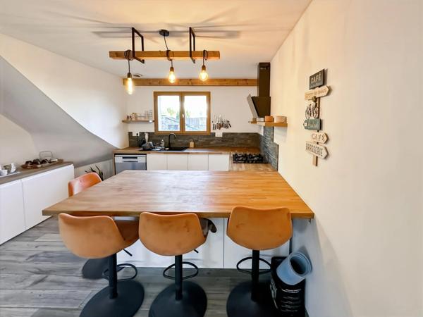 Maison mitoyenne 5 pièces Garage Jardin