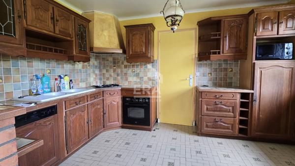 Maison Sauqueville - 9 pièces 155m²