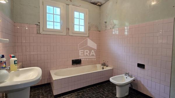 Maison Sauqueville - 9 pièces 155m²