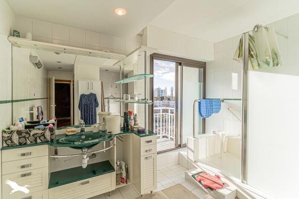 Appartement à vendre 263 376 € Mérignac 4 p 100 m² DPE C