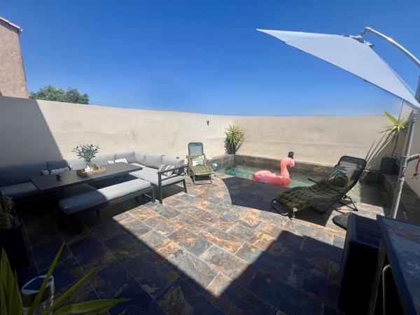 Maison
         3 pièces
        - 76 m² 260 000 € *