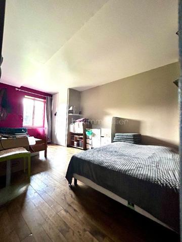 Corps de ferme de 240 m²