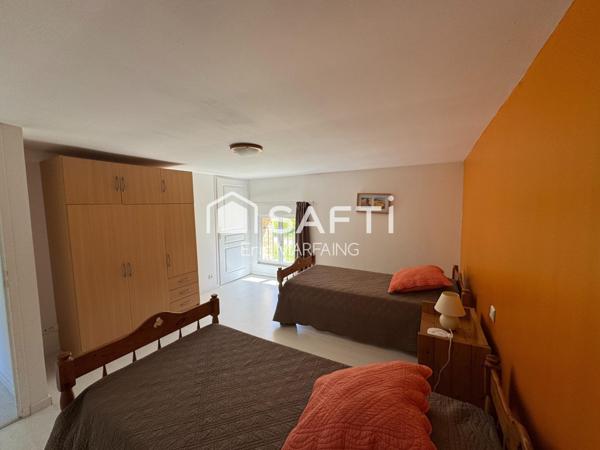 ENSEMBLE IMMOBILIER DE PRESTIGE