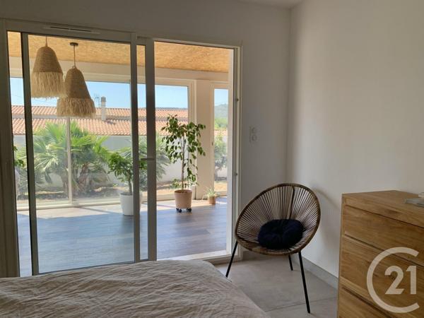 Maison à vendre  4 pièces - 130 m2 ST MITRE LES REMPARTS - 13