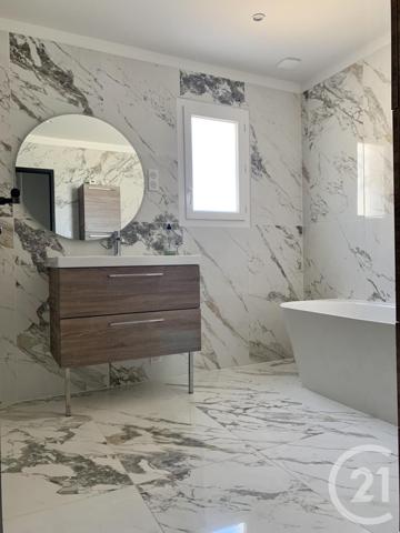 Maison à vendre  4 pièces - 130 m2 ST MITRE LES REMPARTS - 13