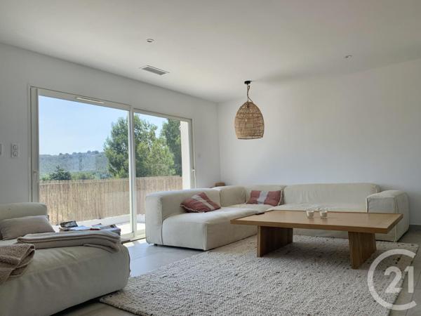 Maison à vendre  4 pièces - 130 m2 ST MITRE LES REMPARTS - 13