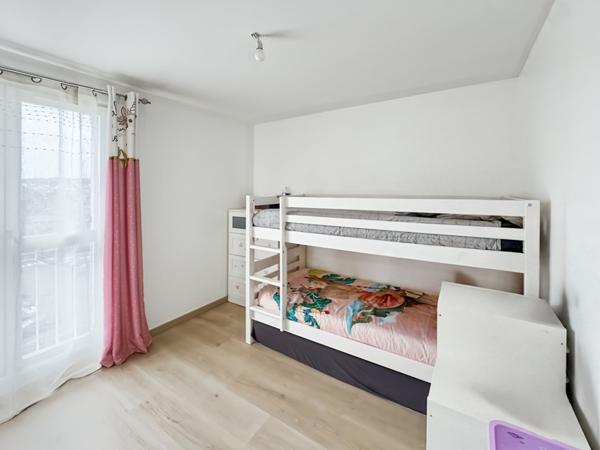 À vendre : Appartement lumineux de 4 pièces à Dammarie-les-Lys