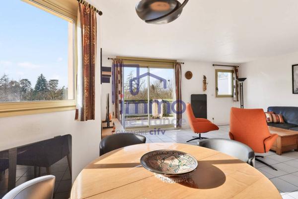 T3 Duplex dernier étage, terrasses, vue parc