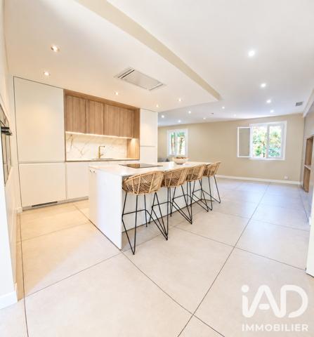 Maison à vendre 6 pièces 129 m² Saint-Gence