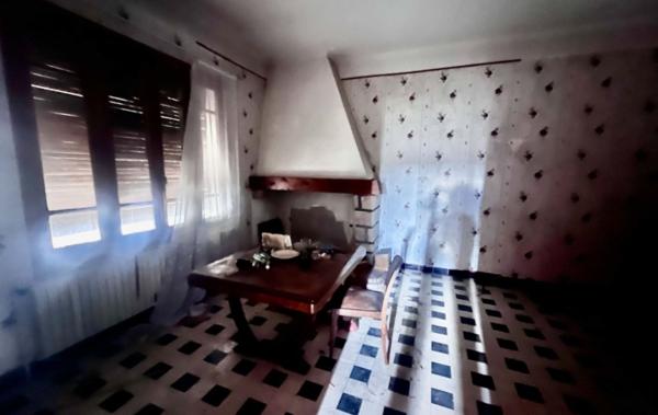 Vente Villa Proche centre à rénover Saint-gilles   