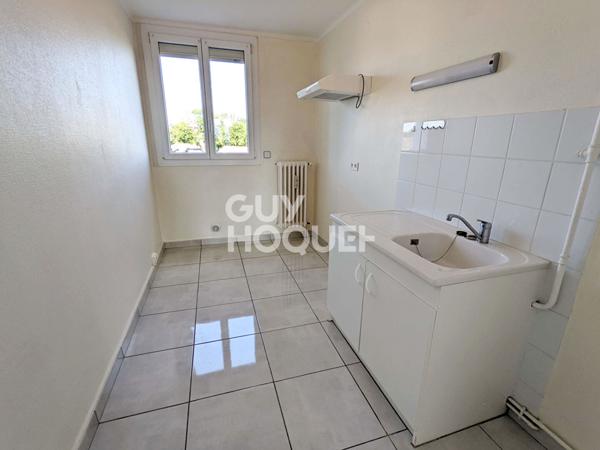 Appartement rénové 3 pièces 56 m², quartier Viotte