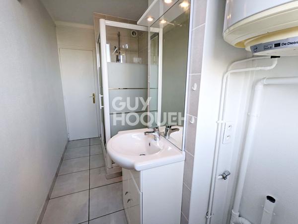 Appartement rénové 3 pièces 56 m², quartier Viotte