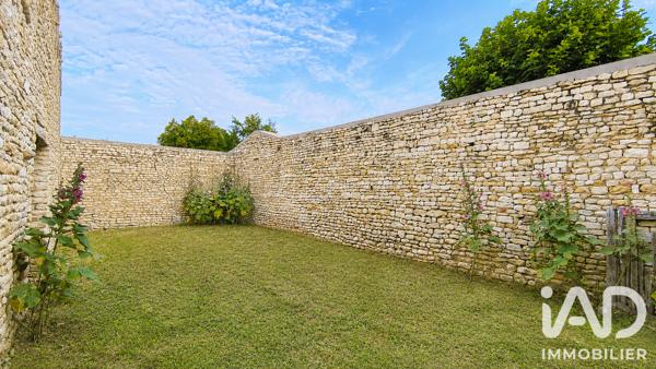 Maison à vendre 5 pièces 114 m² Saint-Pierre-le-Vieux