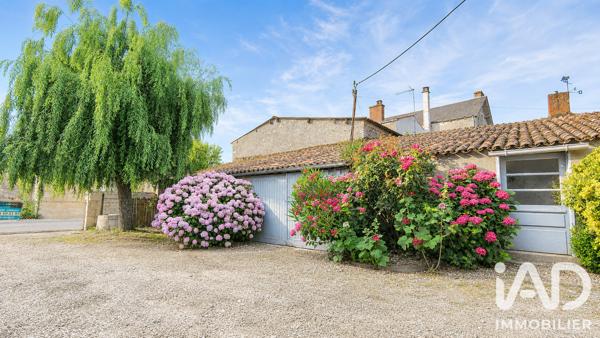 Maison à vendre 5 pièces 114 m² Saint-Pierre-le-Vieux
