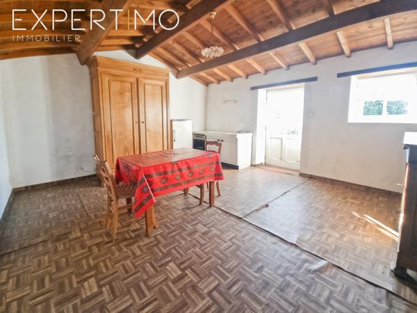 Bouin (85230) Maison en pierre 88 m²– 3 pièces – 1450 m² de terrain – Bouin (85230)