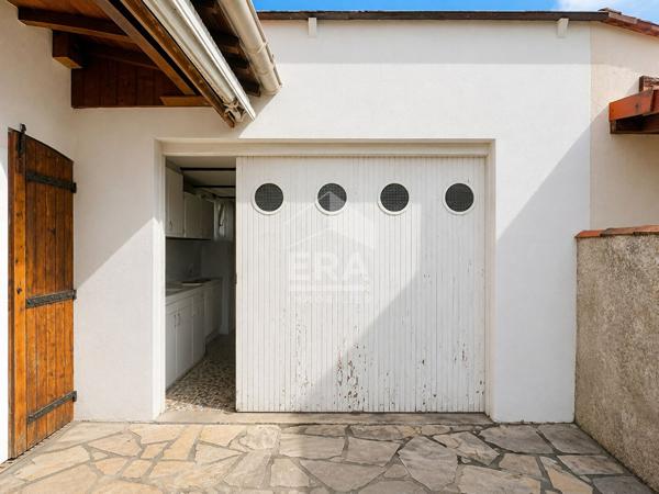MAISON DE VILLE ROYANNAISE - PROCHE commerces et plages