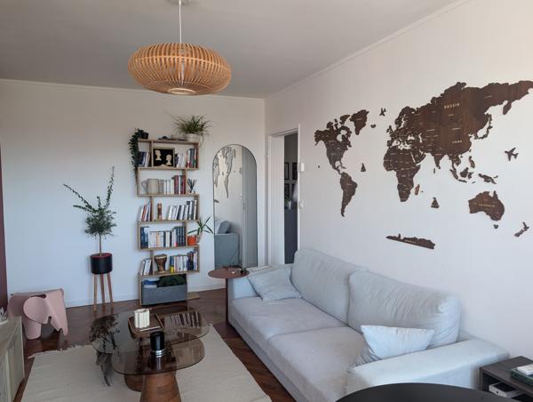Appartement
         4 pièces
        - 70 m² 195 000 € *