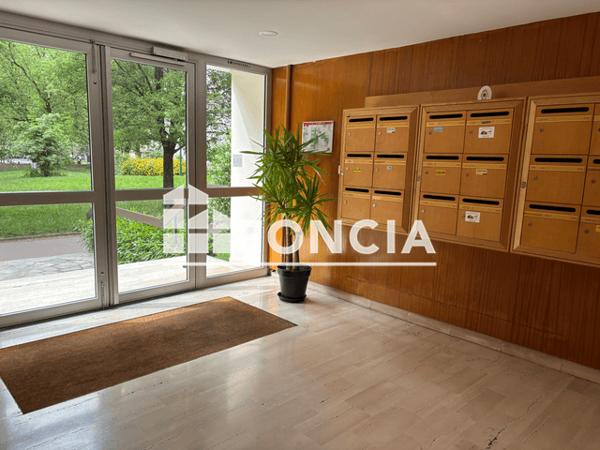 Location Appartement 3 pièces 60.64 m² - MALHERBE F Grenoble 38100