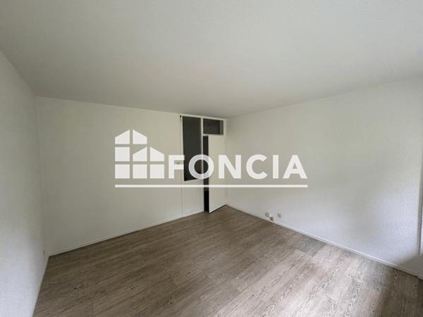 Location Appartement 3 pièces 60.64 m² - MALHERBE F Grenoble 38100