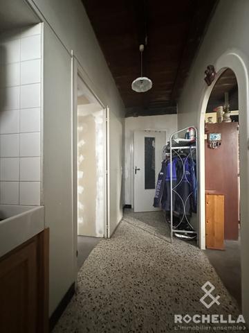 Maison ancienne, centre village