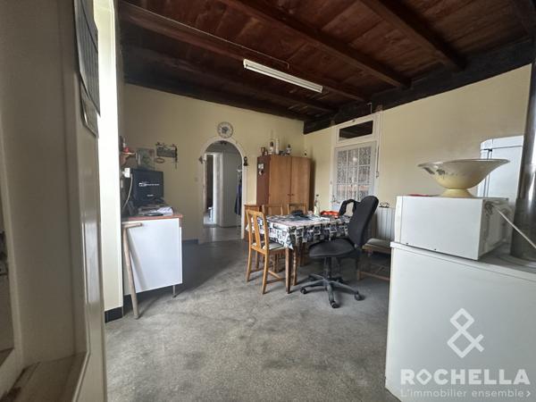 Maison ancienne, centre village