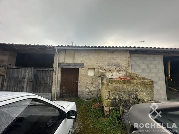 Maison ancienne, centre village