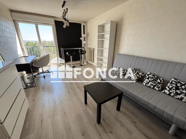 Location Studio meublé 32.91 m² - Reims 51100