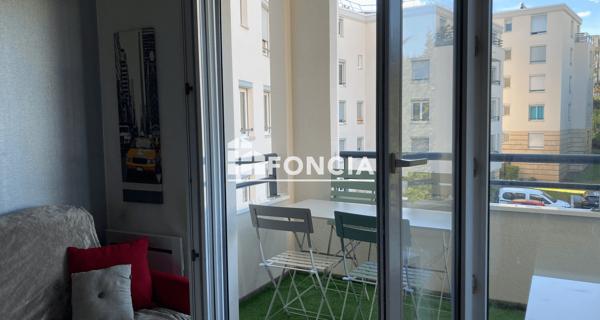 Location Studio meublé 25.16 m² - Clermont-ferrand 63100