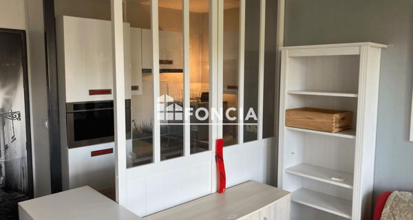 Location Studio meublé 25.16 m² - Clermont-ferrand 63100