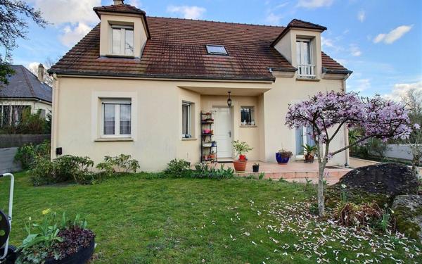 Maison à vendre    6 pièces • 151,63 m2 Saint-Michel-sur-Orge