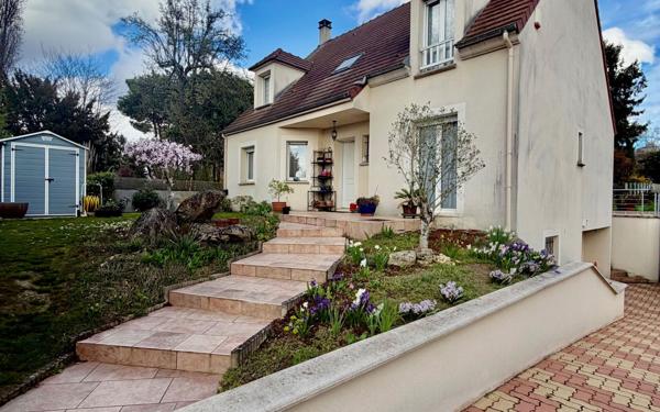 Maison à vendre    6 pièces • 151,63 m2 Saint-Michel-sur-Orge