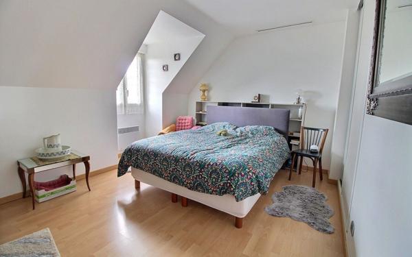 Maison à vendre    6 pièces • 151,63 m2 Saint-Michel-sur-Orge