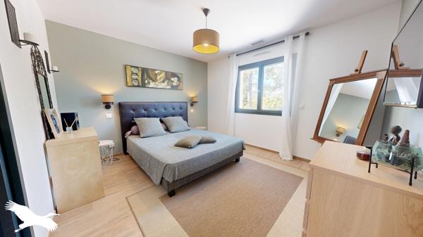 Maison à vendre 850 000 € Aubagne 5 p 143 m² DPE A