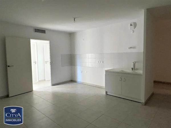 Appartement à louer 3 pièces 67.9m²