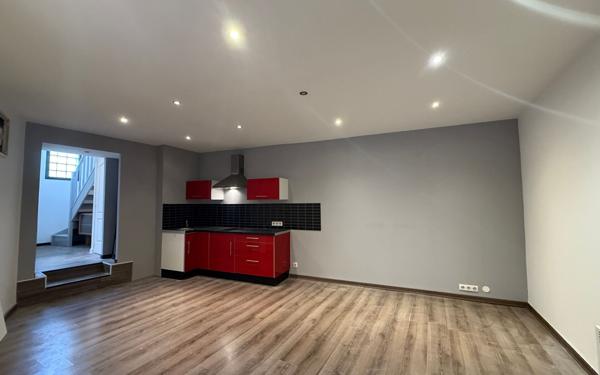 Maison à louer    3 pièces •  Ponteilla