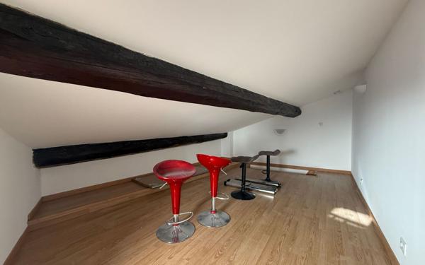 Maison à louer    3 pièces •  Ponteilla