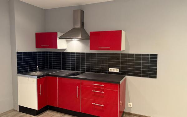 Maison à louer    3 pièces •  Ponteilla