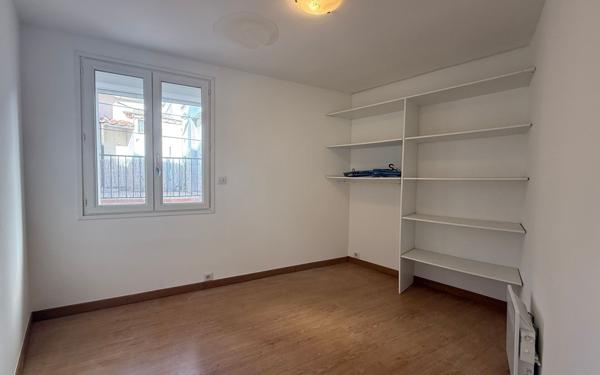 Maison à louer    3 pièces •  Ponteilla