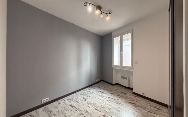 Maison à louer    3 pièces •  Ponteilla