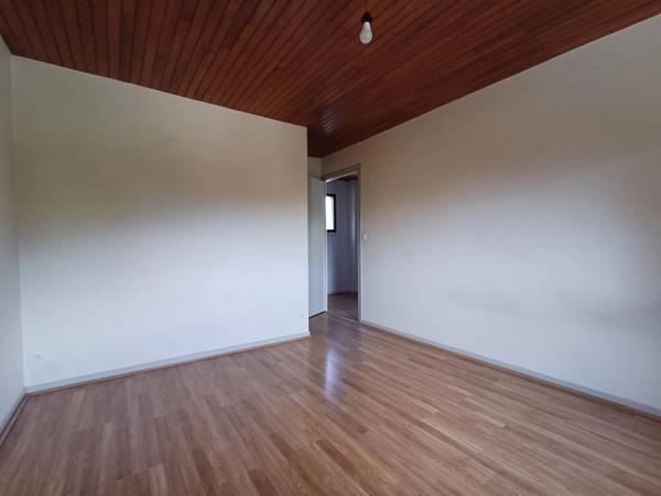 maison individuelle, 3 chambres jardin et garage