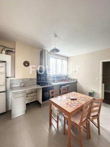 Appartement F3 (100 m²) NON MEUBLE en location à COUTANCES
