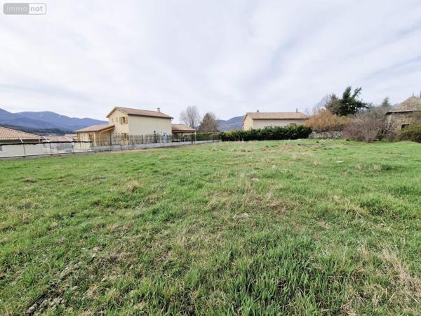 Terrain à Batir à vendre à Tallard dans lesHautes-Alpes (05130), ref : HUG/TAL